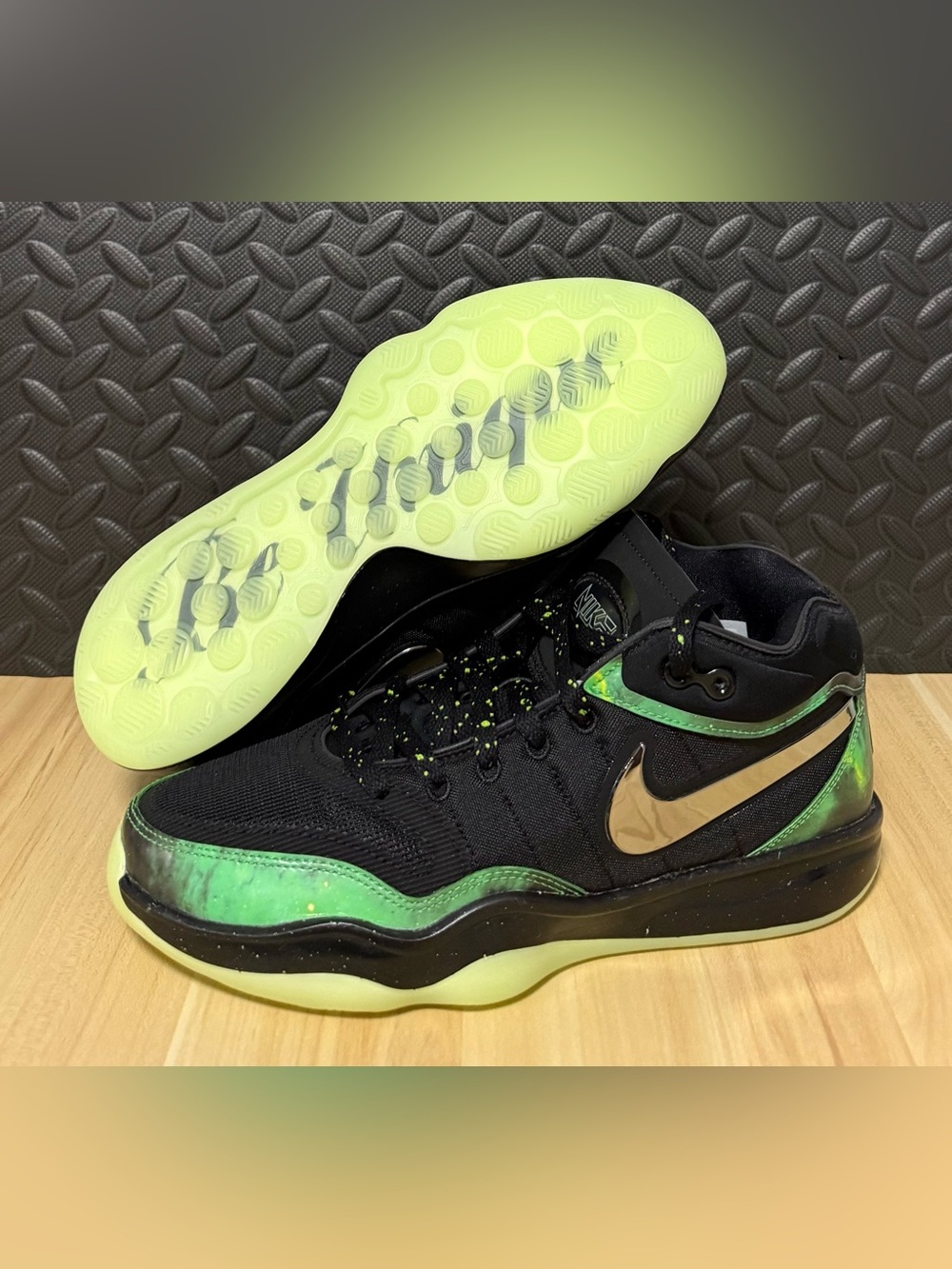 Nike Victor Wembanyama Air Zoom GT Hustle 2 ‘Alien’ FZ7309-900 Mens Size 8.5 NEW